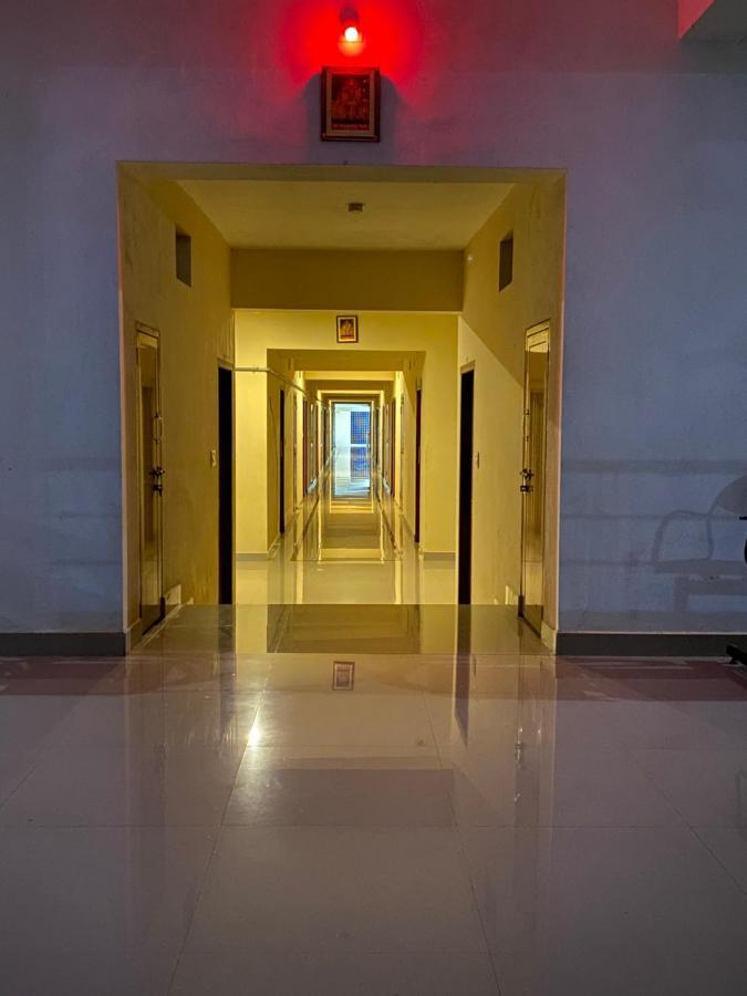Sooryakamal Mahal Hotel Dharmastala Kültér fotó